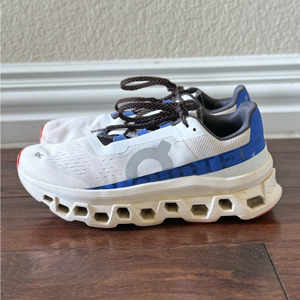 On Running Cloud Monster Running Shoes